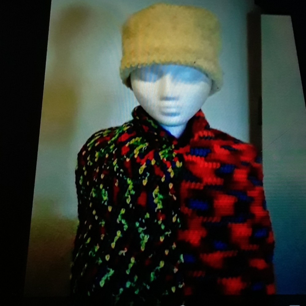 Hat and scarf set